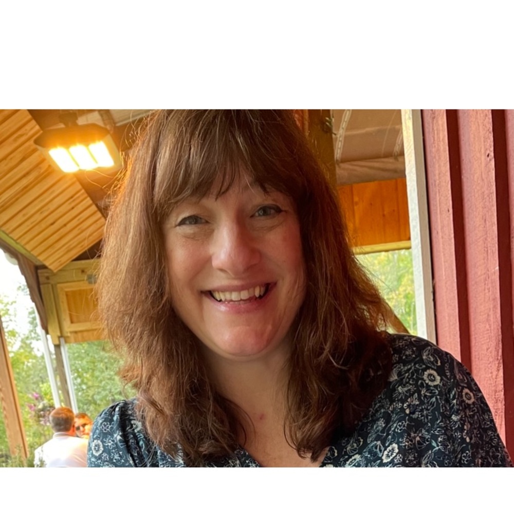 Meet your Posher, Julie